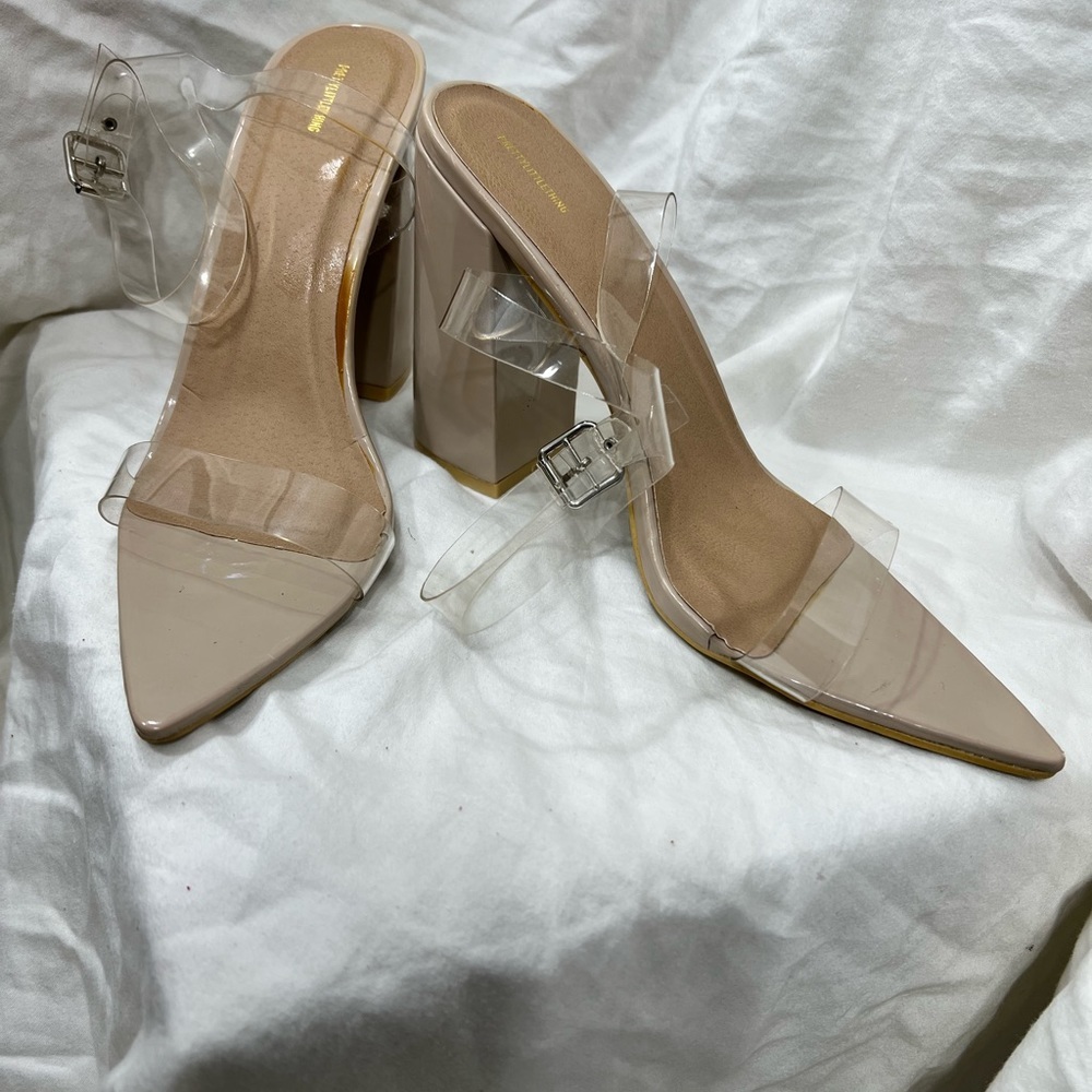 Pretty Little Thing Chunky Heel. Pointy Toe Very Sexy Shoes. In Great Condition